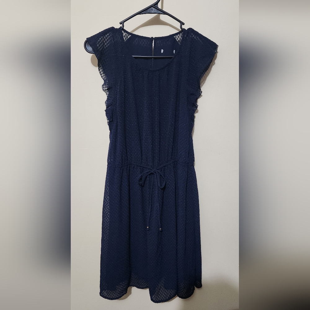 Elegant Navy Midi Dress with Delicate Details
